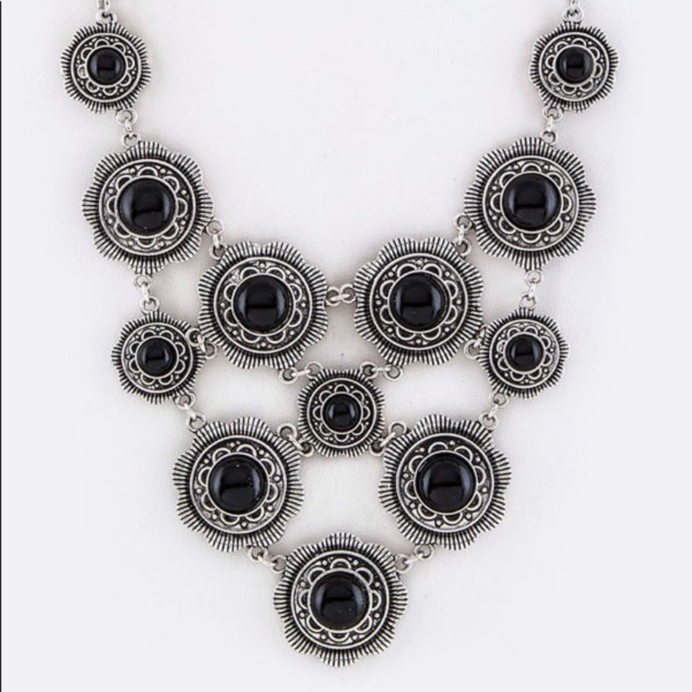 Sale: Pave Stone Disks Necklace Earring Set - Picture 6 of 8